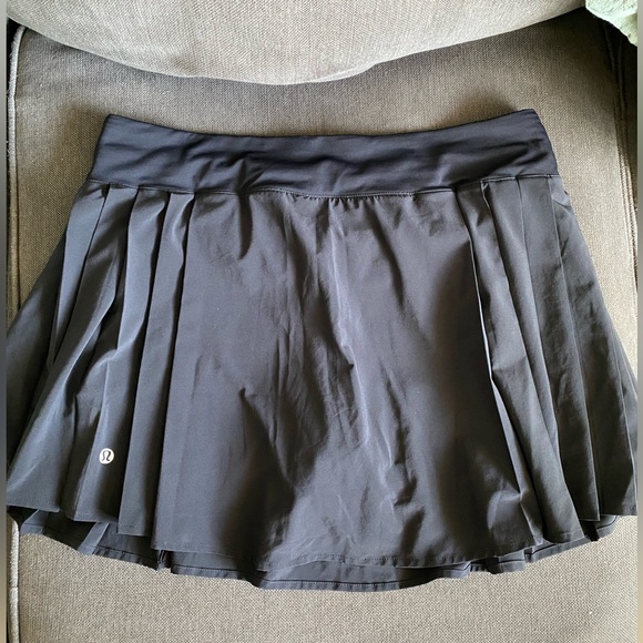 Lululemon Pleated Tennis Skirt Black Size 10 - Picture 4 of 8